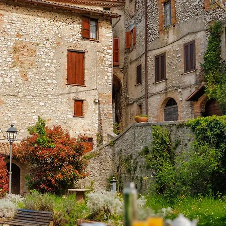 Casa Delicato - - - Ospitalità